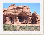 260. arco * 2272 x 1704 * (2.15MB)